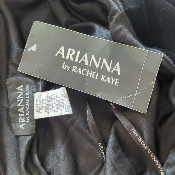 Arianna by Rachel Kaye 80s Tarzan One Shoulder Velvet Sheath Diagonal Hem Gown 4 - Picture 4 of 8